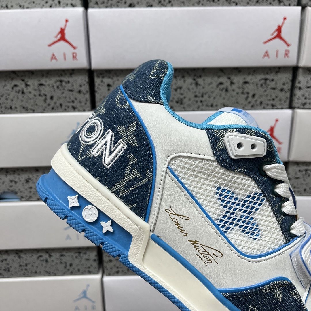 Louis Vuitton Trainer (White Blue) - Image 8