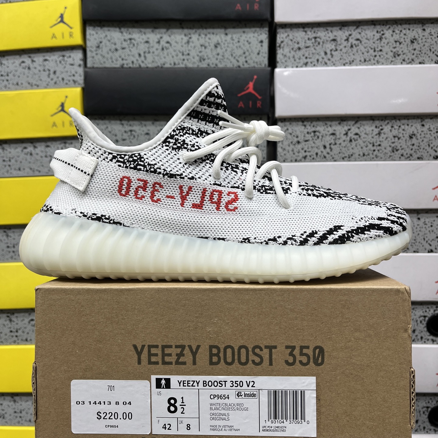 Adidas Yeezy Boost 350 V2 Zebra - Image 10