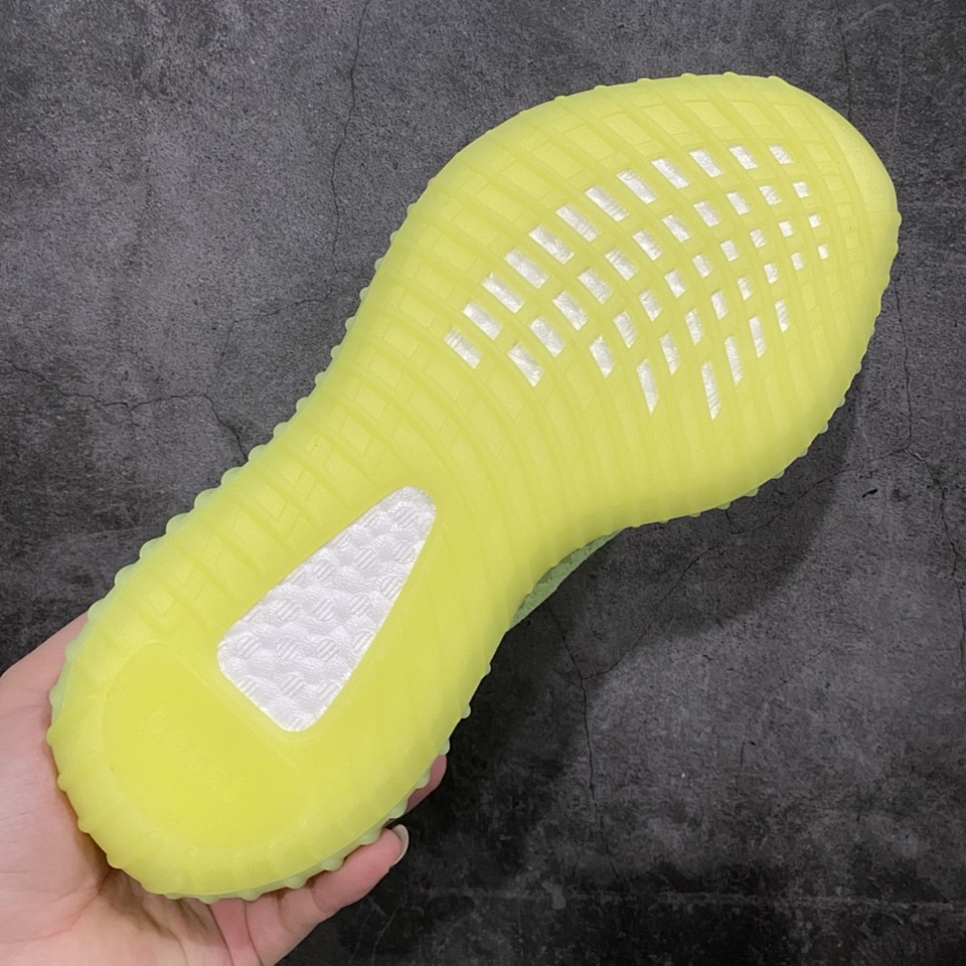 Adidas Yeezy 350 - Image 2