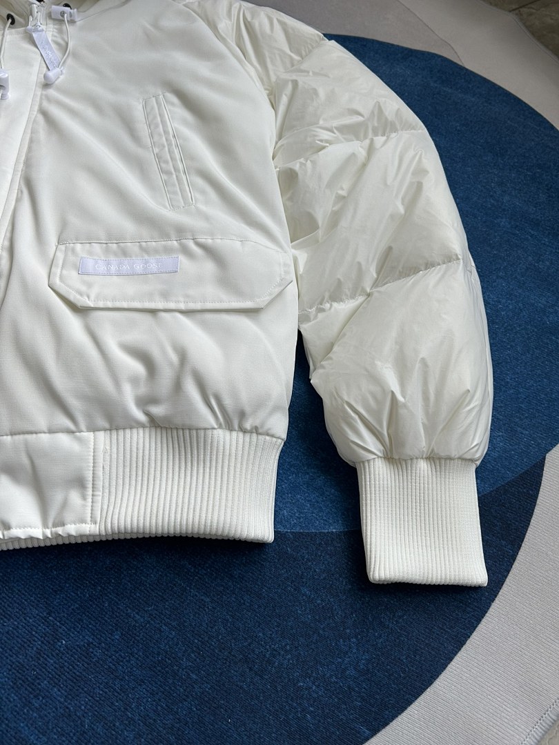 Canada Goose Chilliwack Bomber Jacket - Image 21
