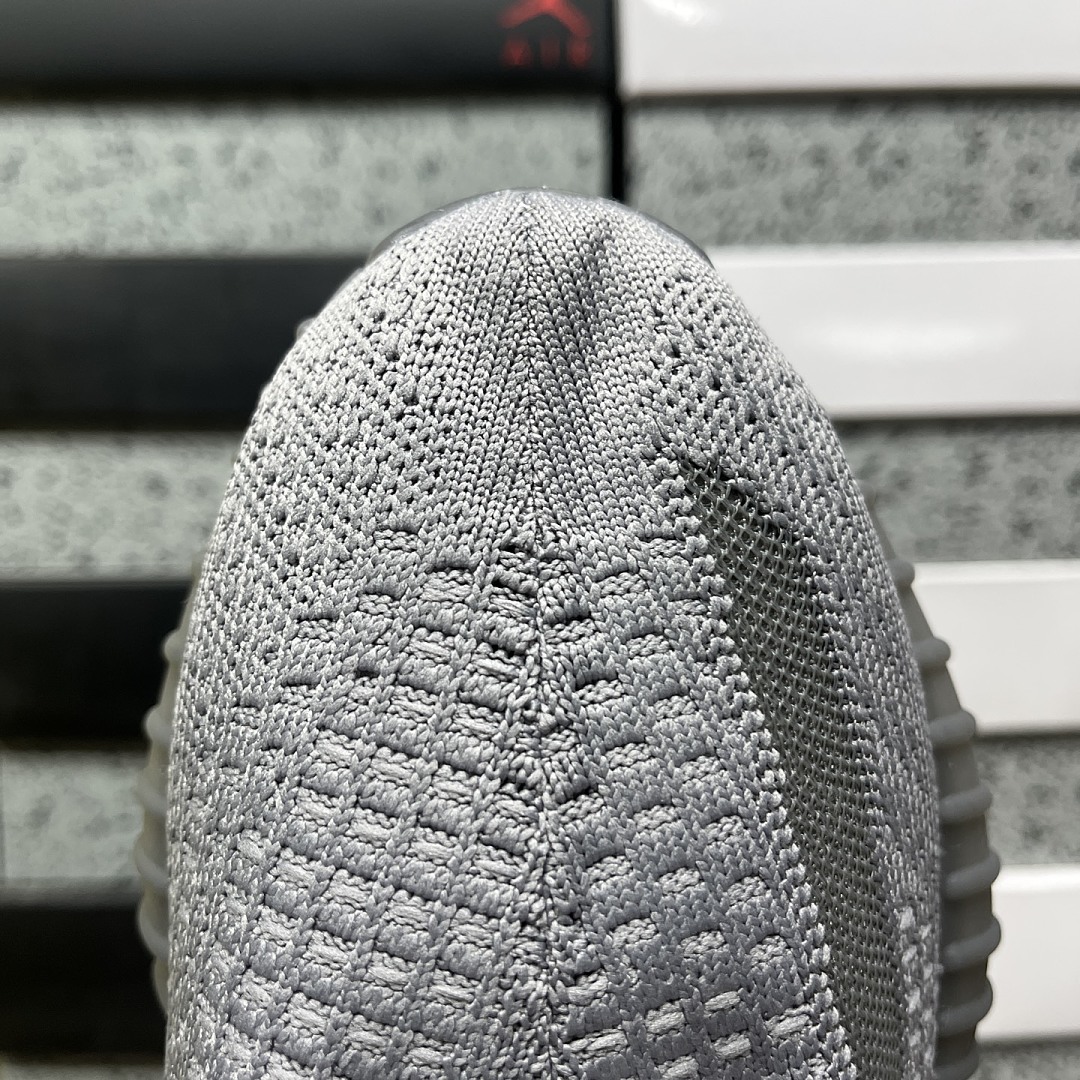 Adidas Yeezy Boost 350 V2 Space Grey 2.0 - Image 3