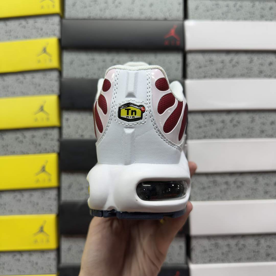 Nike Air Max Plus - Image 3