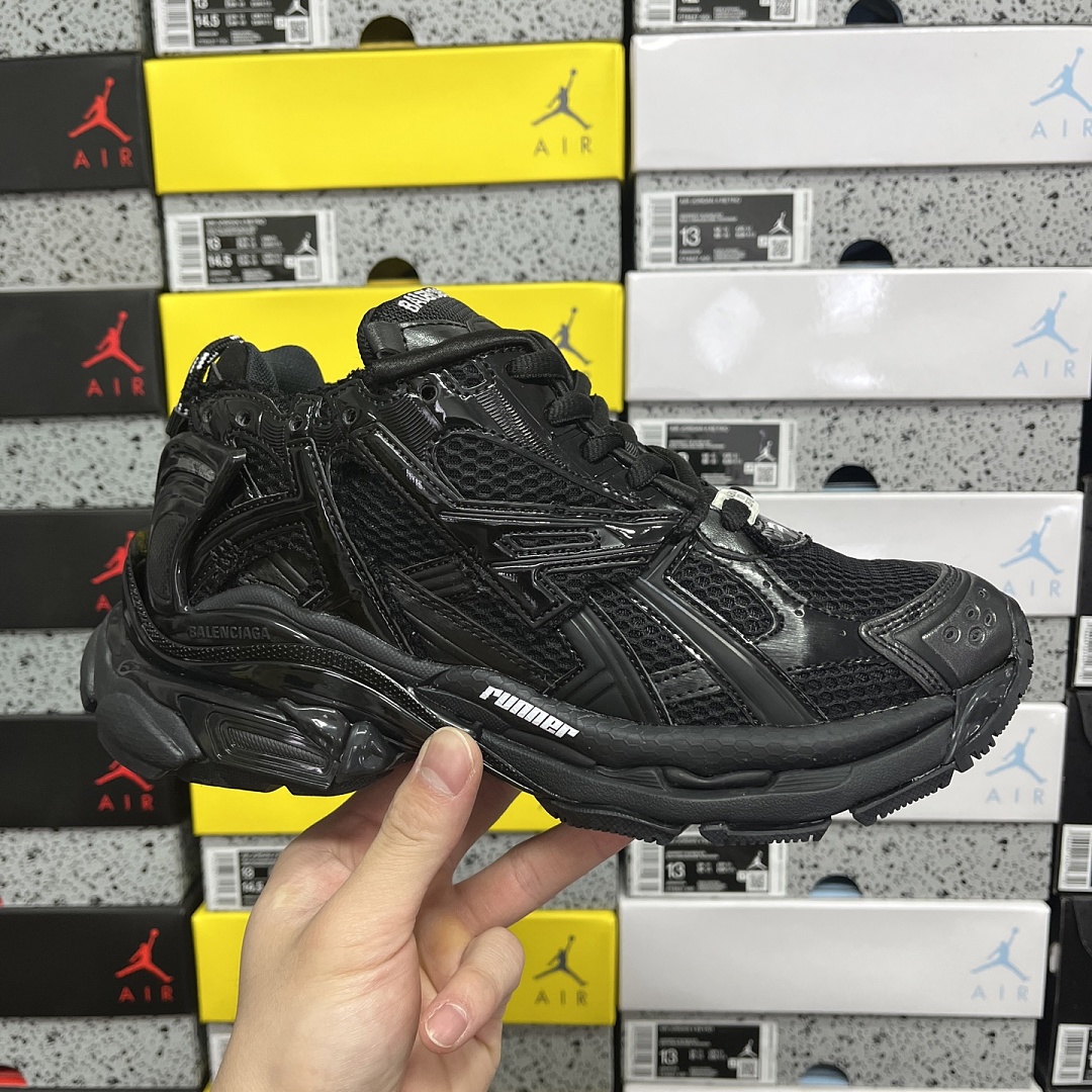 Balenciaga BLCG Runner 7 Gen - Image 4