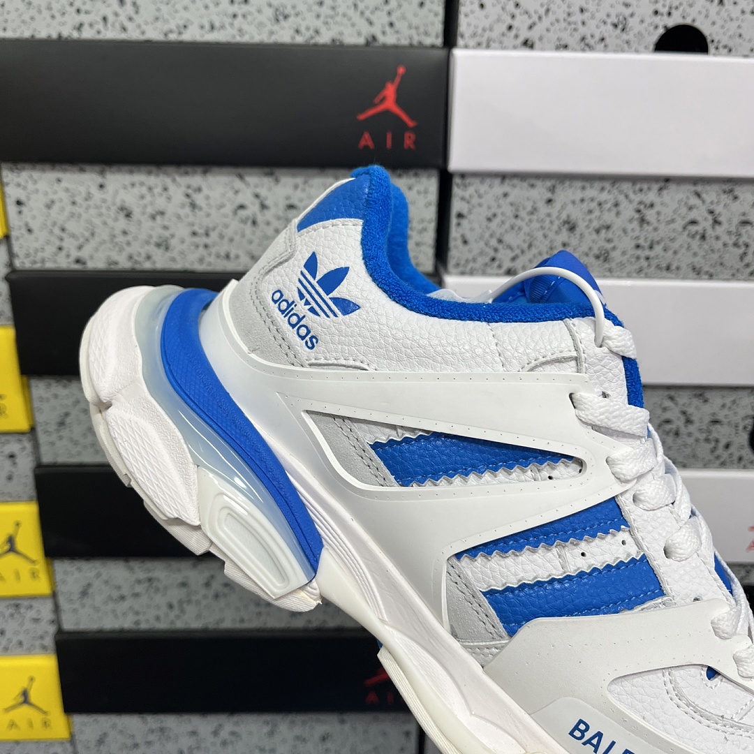 Balenciaga Track - Image 3