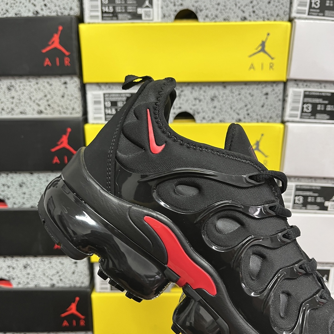 Nike Air VaporMax Plus - Image 9