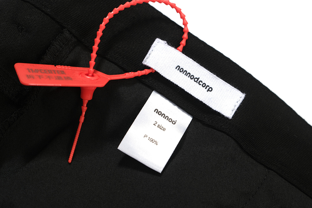 On Running 218 NONNOD Alpine Carpenter Shorts Short Khaki Black S-XL 7262# - Image 15