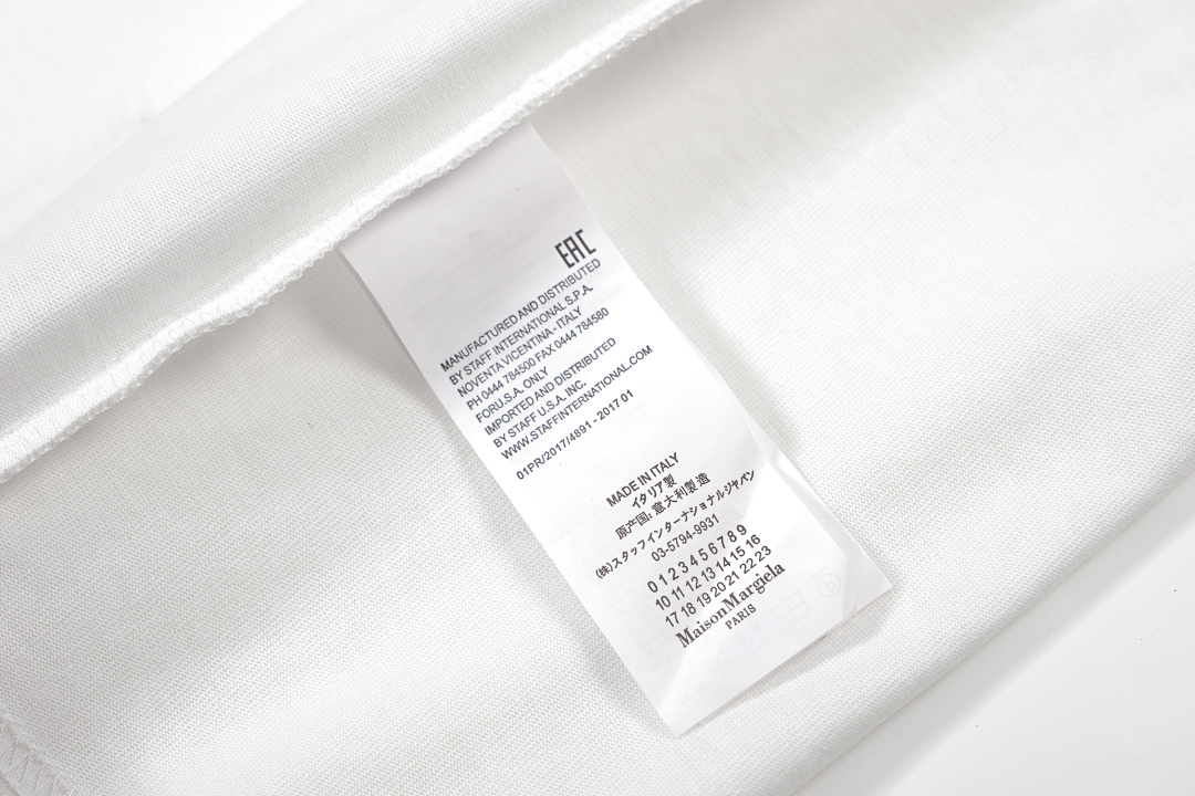 On Running 118 Maison Margiela MM6 LOGO Print Short Sleeve T White Black 46 48 50 52 3430# - Image 31