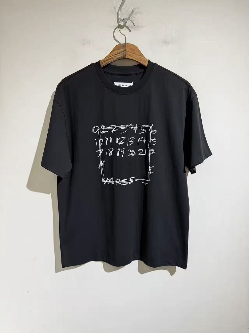On Running 118 MM Print Short Sleeve T Black White 46 48 50 52 8306# - Image 37