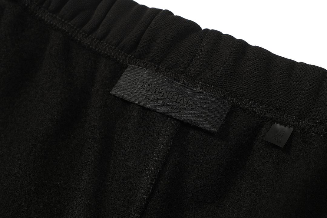 Essentials 178 Ess FALL24 HOLIDAY Fleece EssentialSweatpant Print Lace Up Velvet : Dark Mist Grey Light Black Desert Gold Brown :S-XL - Image 53
