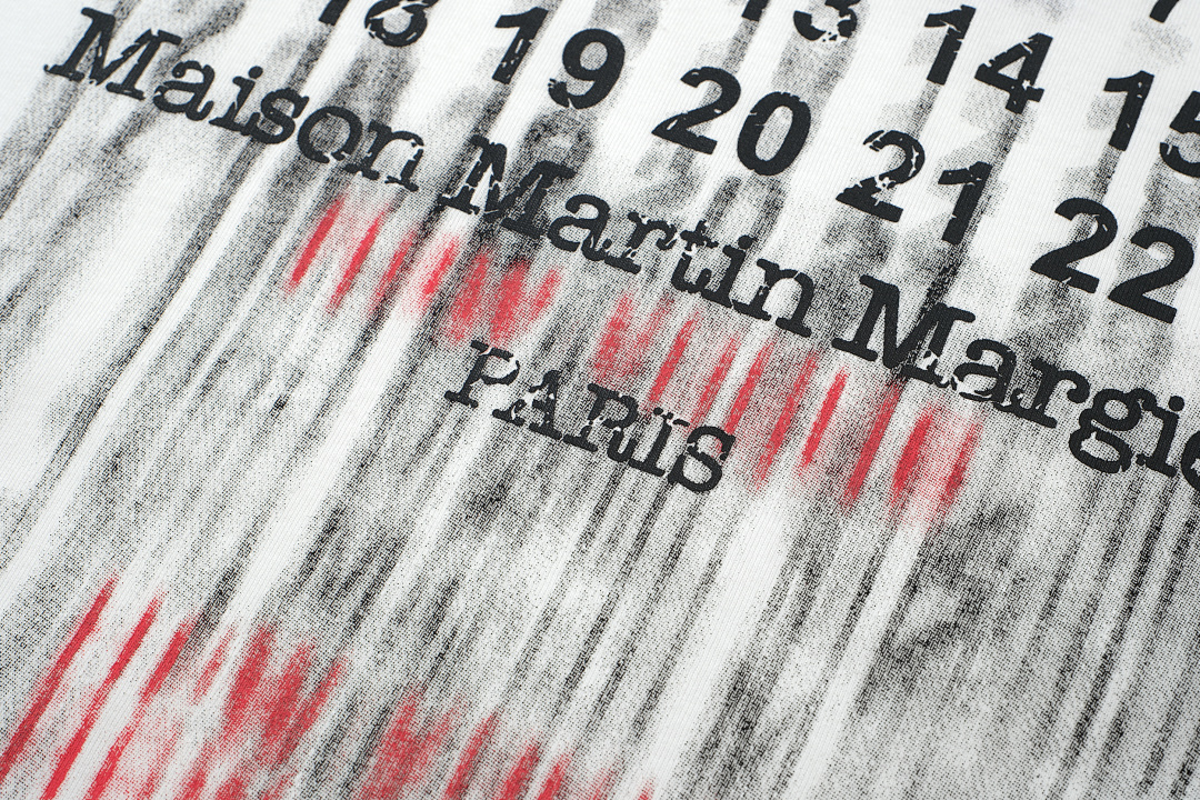 On Running 108 New Vogue × MM6 Maison Margiela LOGO Print Short Sleeve T Black White 46 48 50 52 3966# - Image 22