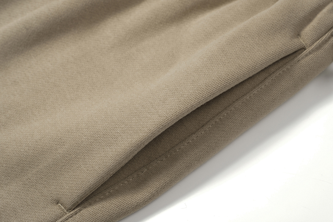 Essentials 178 Ess FALL24 HOLIDAY Fleece EssentialSweatpant Print Lace Up Velvet : Dark Mist Grey Light Black Desert Gold Brown :S-XL - Image 81
