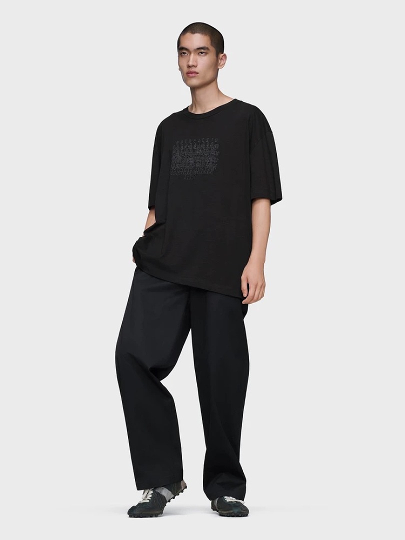 On Running 118 MM Embroidered Print Short Sleeve T Black White 46 48 50 52 8309# - Image 33