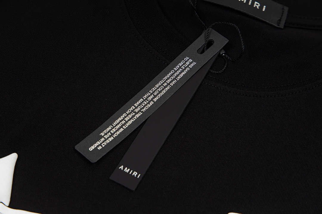 AMIRI 118 Wide Version Model Short Sleeve T Logo Print High Wind Black White Apricot S M L - Image 28