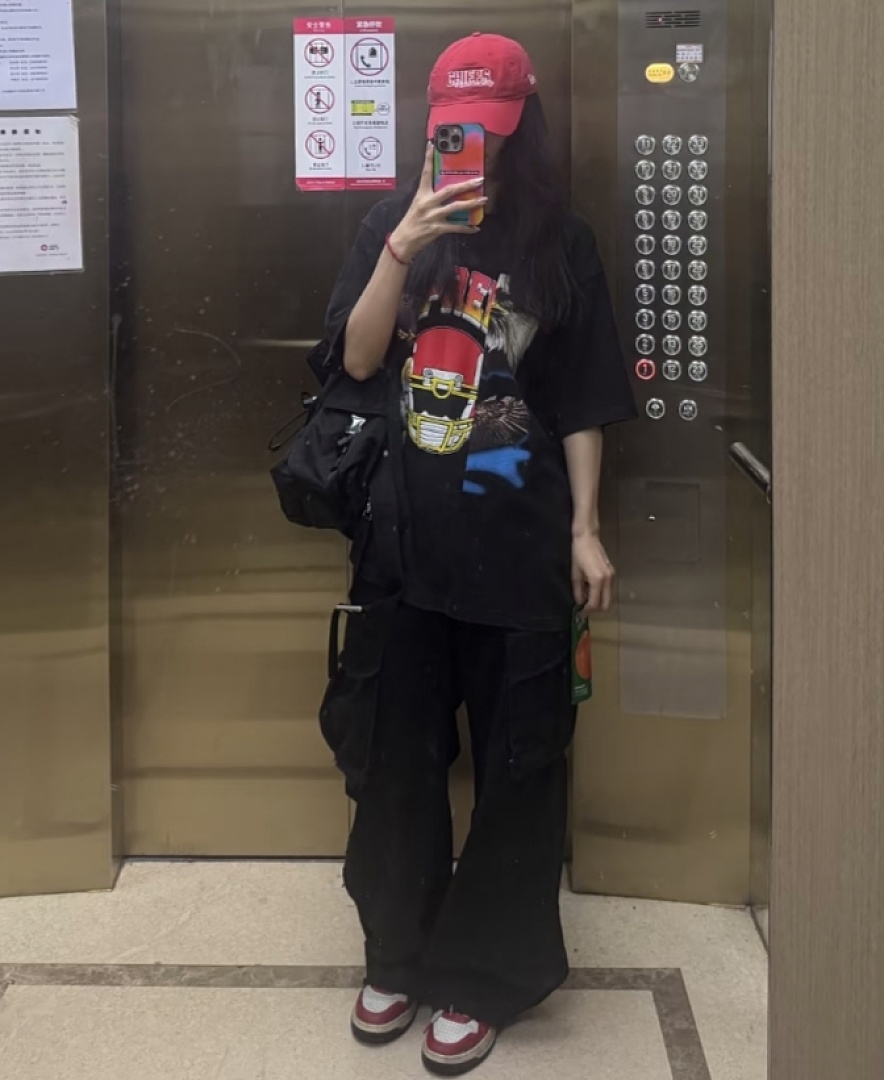 Supreme 258 X MM6 SPLIT GRAPHIC TOP Classic T - Image 36