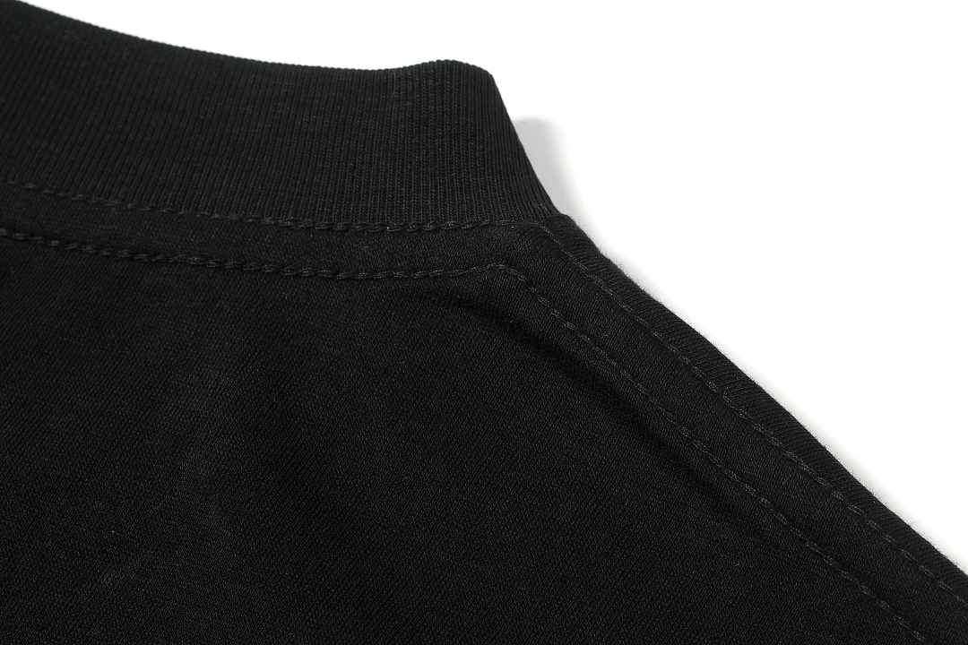 On Running 118 MM Embroidered Print Short Sleeve T Black White 46 48 50 52 8309# - Image 12