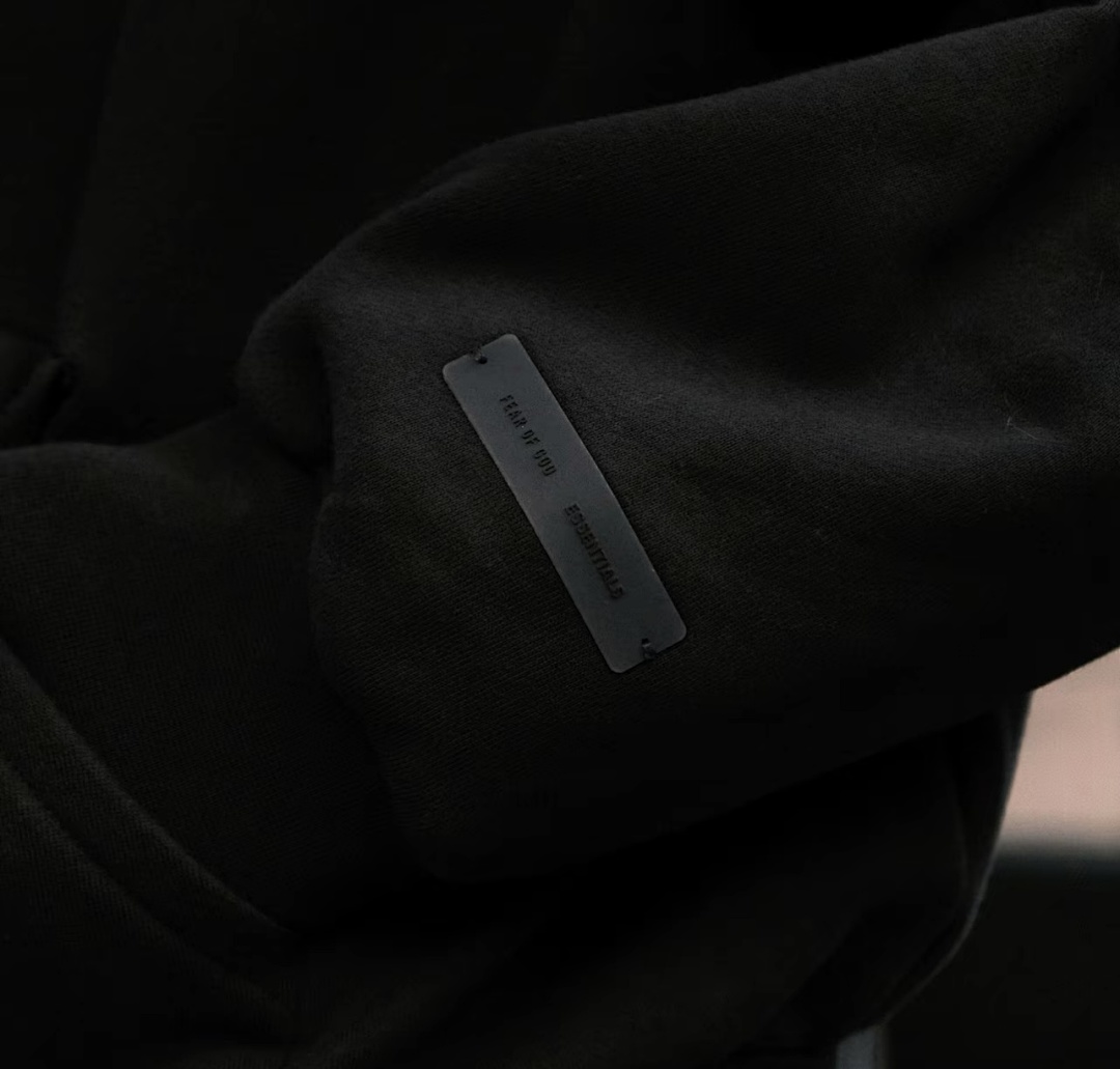 Essentials 238 Ess ALWAYS SS25 ON Classic Short Sleeve Jet Grey XS-XL (Black Homestead) - Image 12