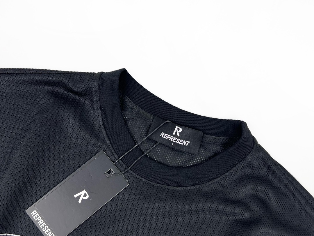 Represent 138 REP Long Sleeve : Black White S M L - Image 7