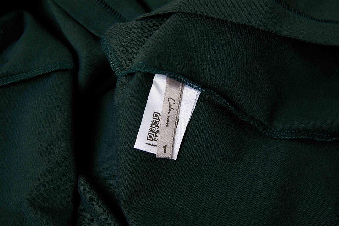 Arc'teryx 108 FAR STAR LOGO T-SHIRTS Print Short Sleeve T : Black Ink Green 1 2 - Image 12