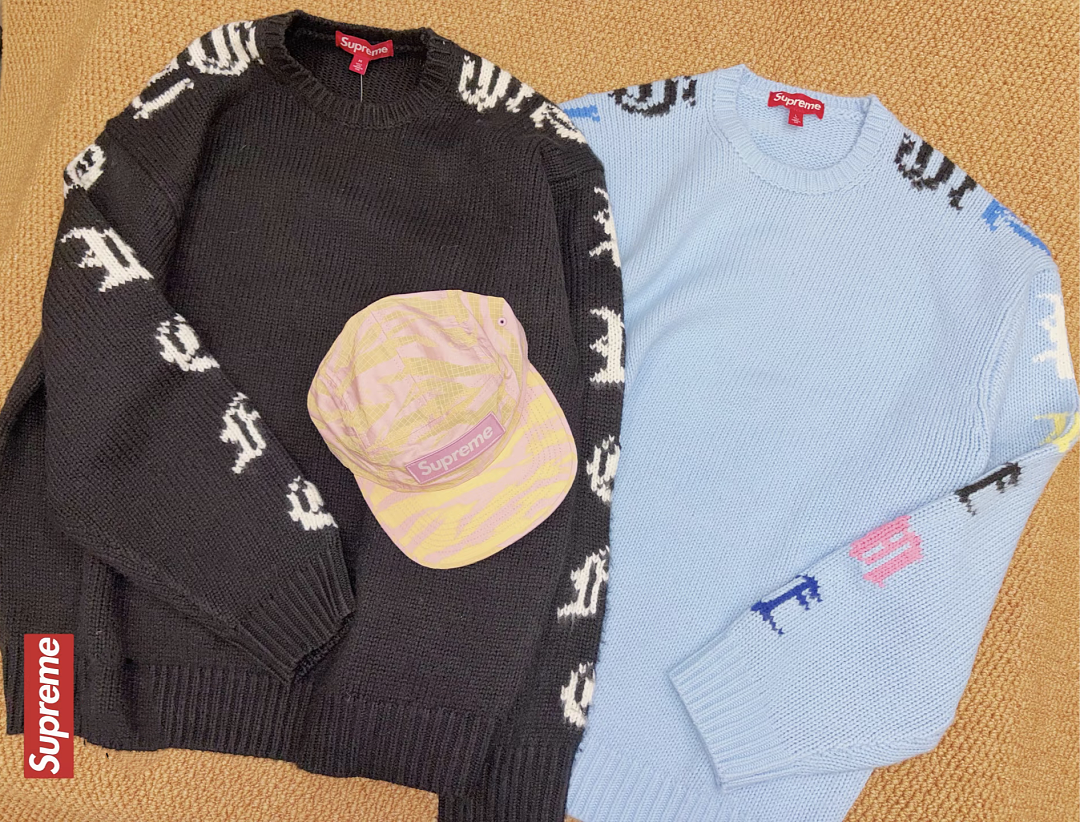 Supreme 338 SS26 OLD ENGLISH SLEEVES SWEATER Fleece Collar Black Sky Blue S - Image 26
