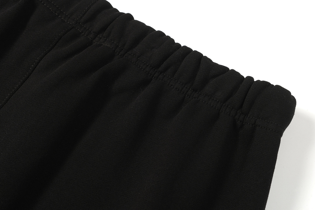 Essentials 178 Ess FALL24 HOLIDAY Fleece EssentialSweatpant Print Lace Up Velvet : Dark Mist Grey Light Black Desert Gold Brown :S-XL - Image 49