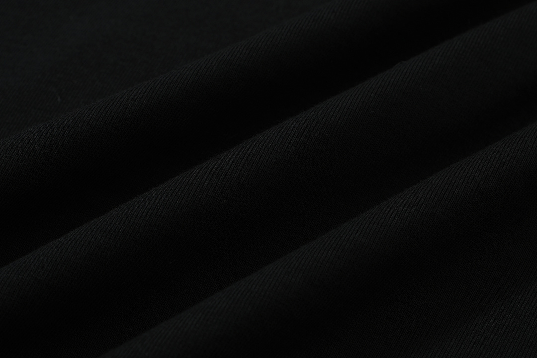 On Running 108 New Vogue × MM6 Maison Margiela LOGO Print Short Sleeve T Black White 46 48 50 52 3966# - Image 14