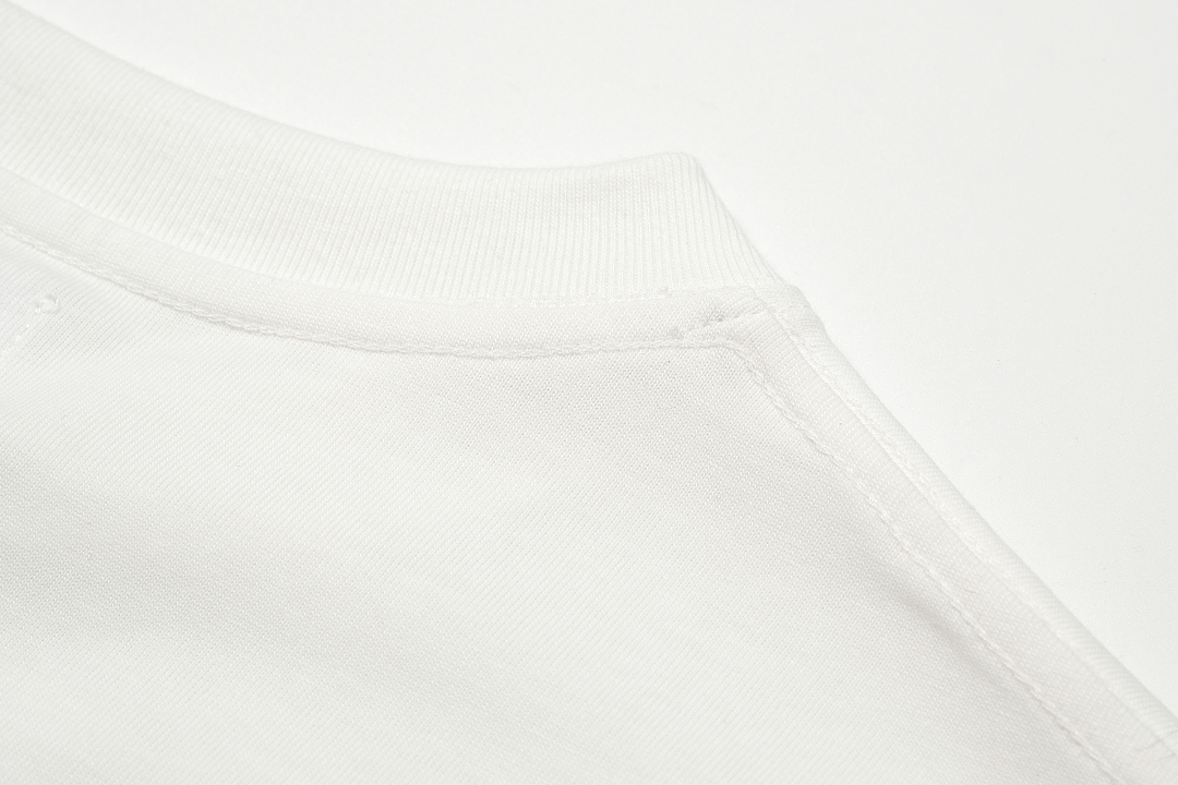 On Running 128 MM Print Short Sleeve T White 46 48 50 52 8303# - Image 9