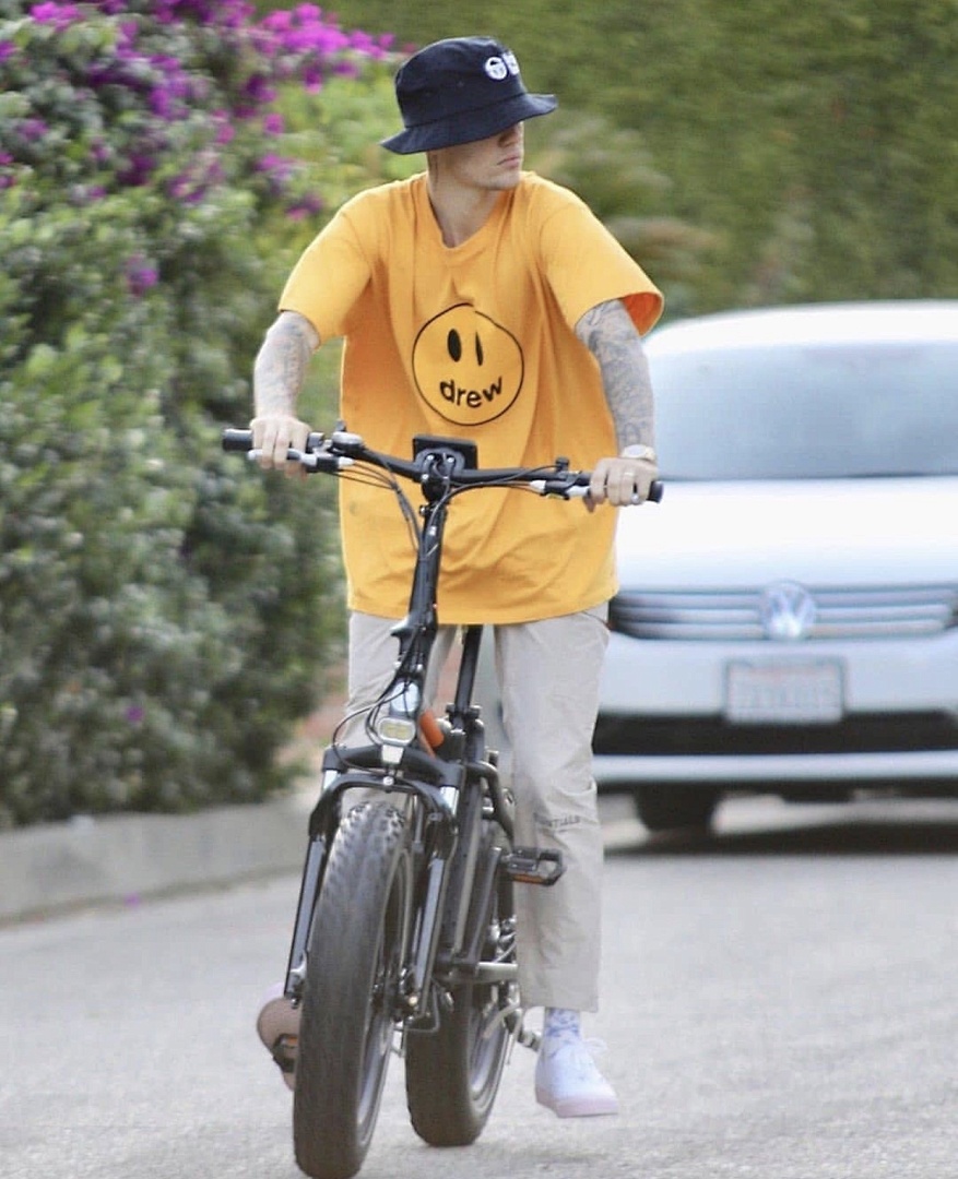 Drew House 88 DrewHouse JustinBieber Short Sleeve T Green Black White Yellow SMLXL D022# - Image 42