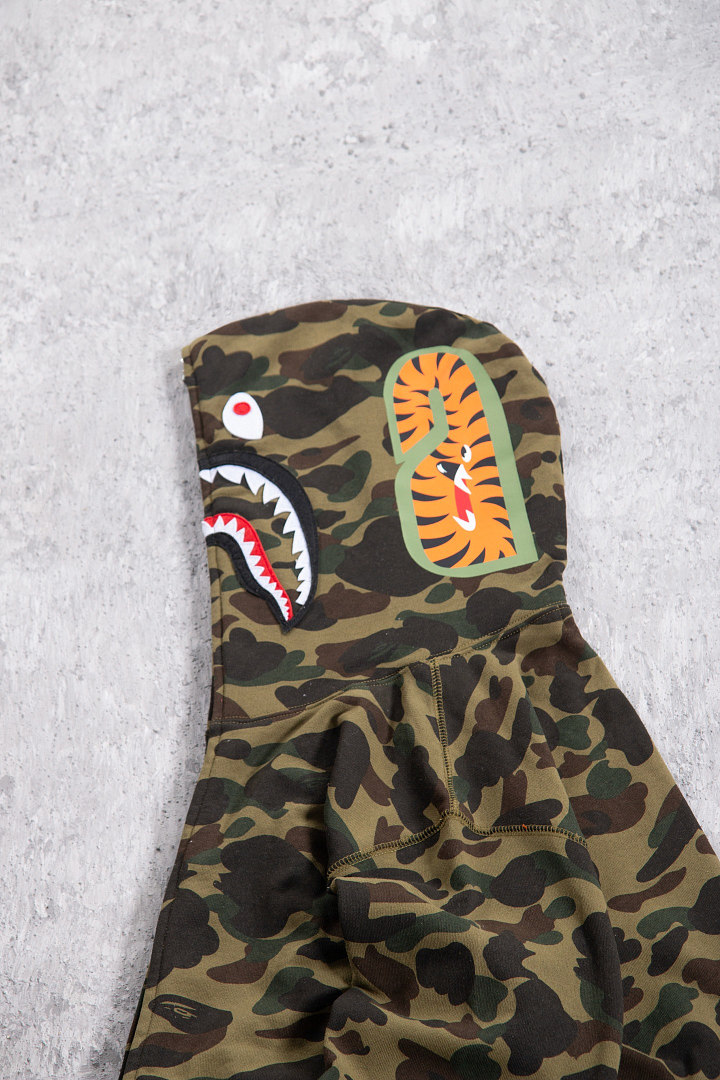 Bape 438 : Green Camo Red Yellow Purple Pink Blue Grey White Black S-XL - Image 8