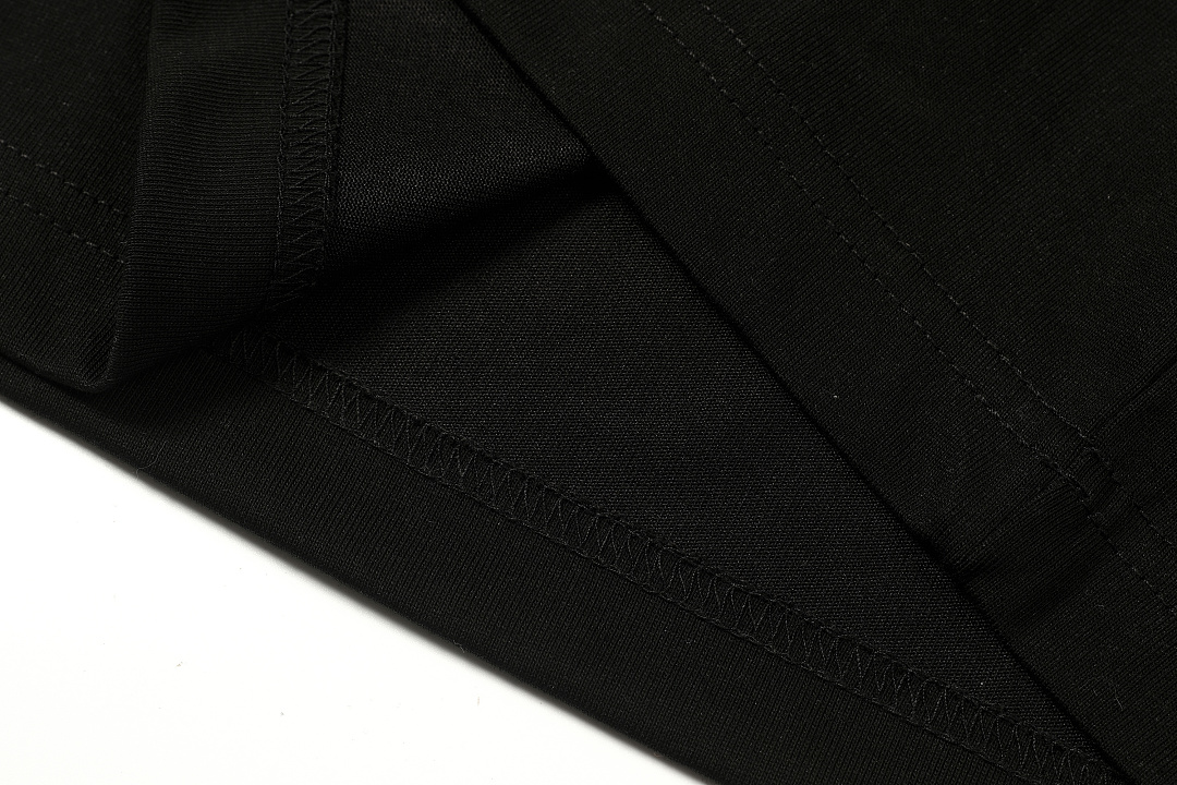 On Running 118 MM Print Short Sleeve T Black White 46 48 50 52 8306# - Image 27