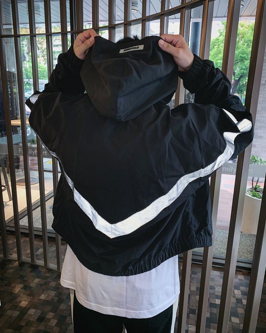Essentials 248 ESS 3M Light Wind Black S-XL 6619# - Image 37