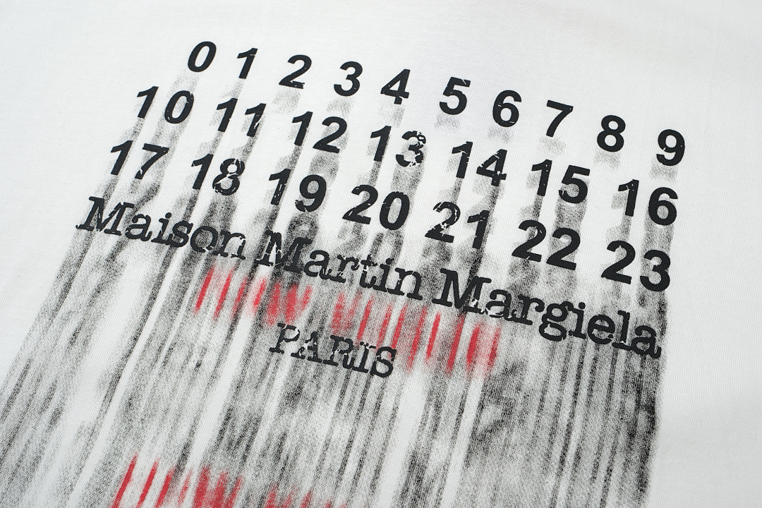 On Running 108 New Vogue × MM6 Maison Margiela LOGO Print Short Sleeve T Black White 46 48 50 52 3966# - Image 21