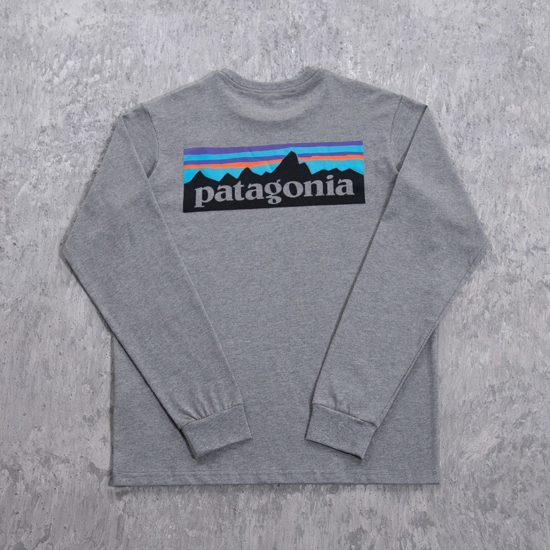On Running 148 P6 Long Sleeve T : (Black White) - Image 13