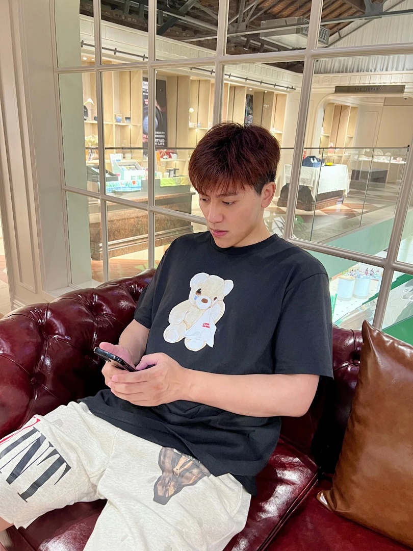 Supreme 138 SS25 BEAR TEE Small T Print Short Sleeve Black White S-XL - Image 37