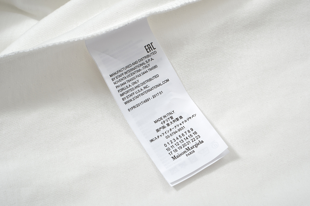 On Running 108 New Vogue × MM6 Maison Margiela LOGO Print Short Sleeve T Black White 46 48 50 52 3966# - Image 29
