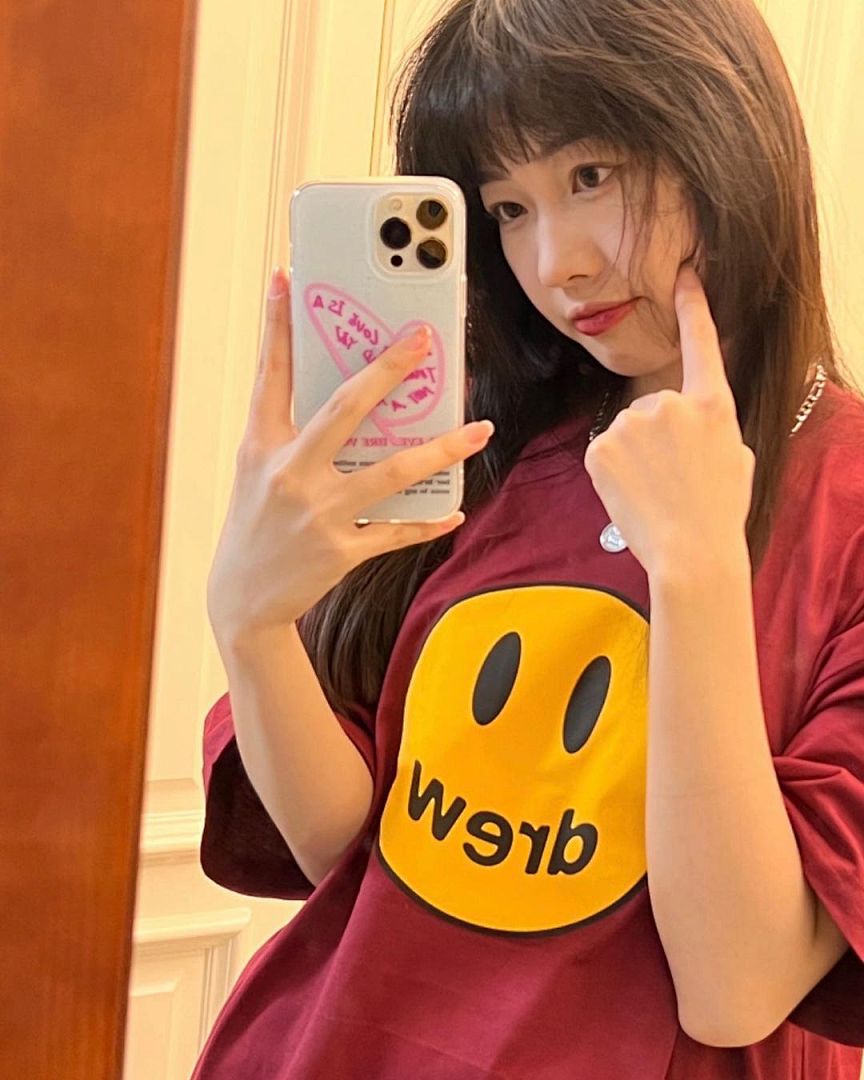 Drew House 108 DREW HOUSE 22FW Mascot Tee LOGO Print Short Sleeve T Cream White Black Red Color Blue Pink Purple S M L - Image 21