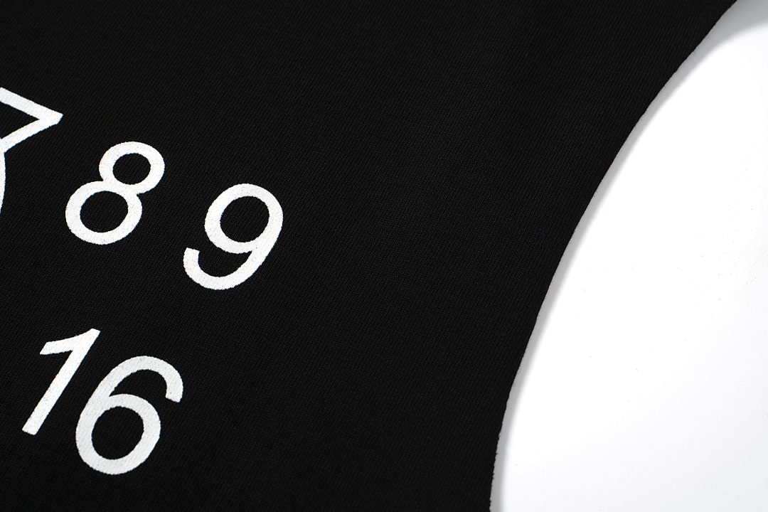 On Running 108 MM6 Maison Margiela LOGO Print T Black White 46 48 50 52 3969# - Image 7