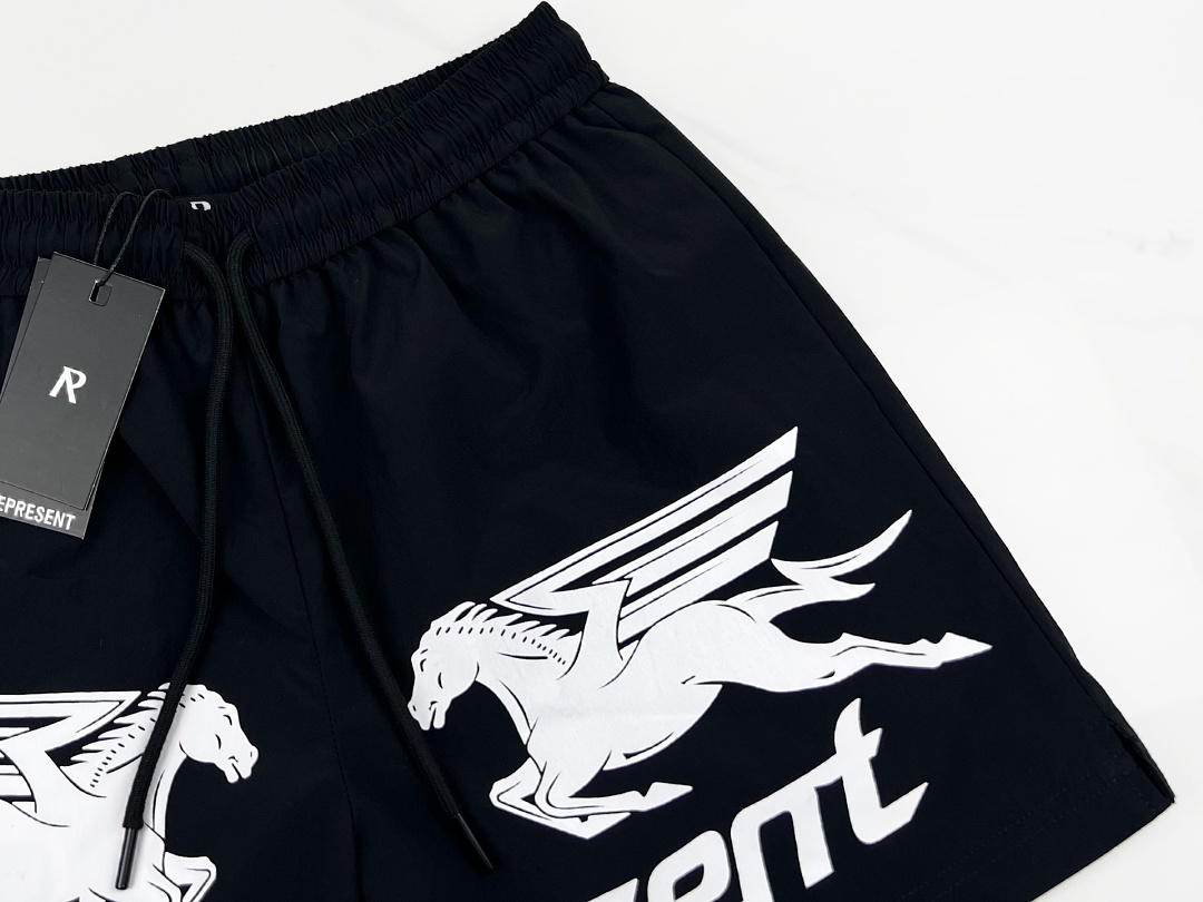 Represent 148 REP Print Short : Black S M L - Image 7
