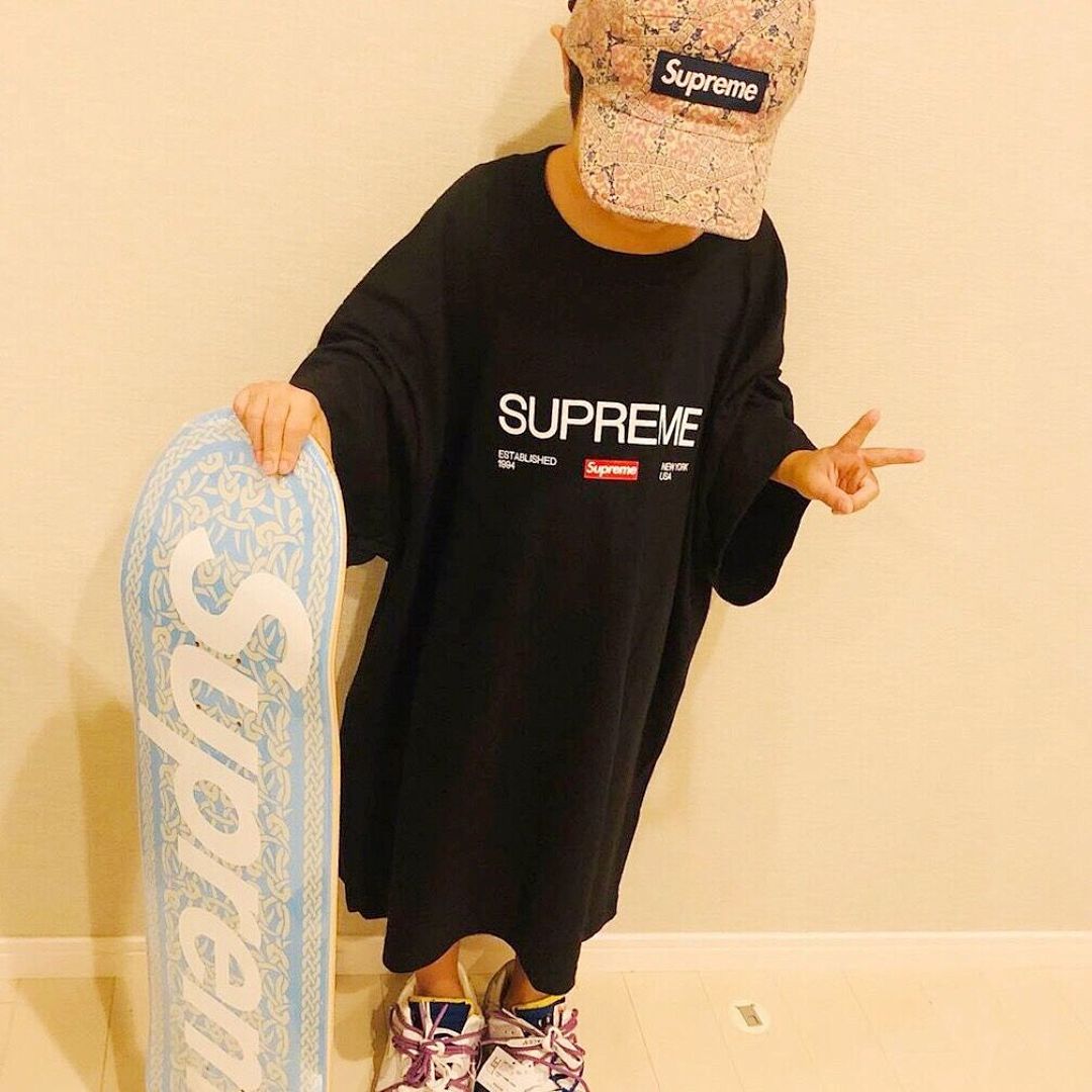 Supreme 118 21FW EST 1994 Box Logo Short Sleeve T Black, White S M L - Image 6