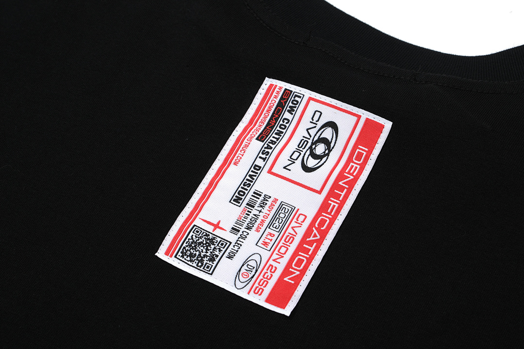 On Running 108 CIVISION By CSC Embroidered LOGO Label Short Sleeve T Black White 1 2 3 3407# - Image 12