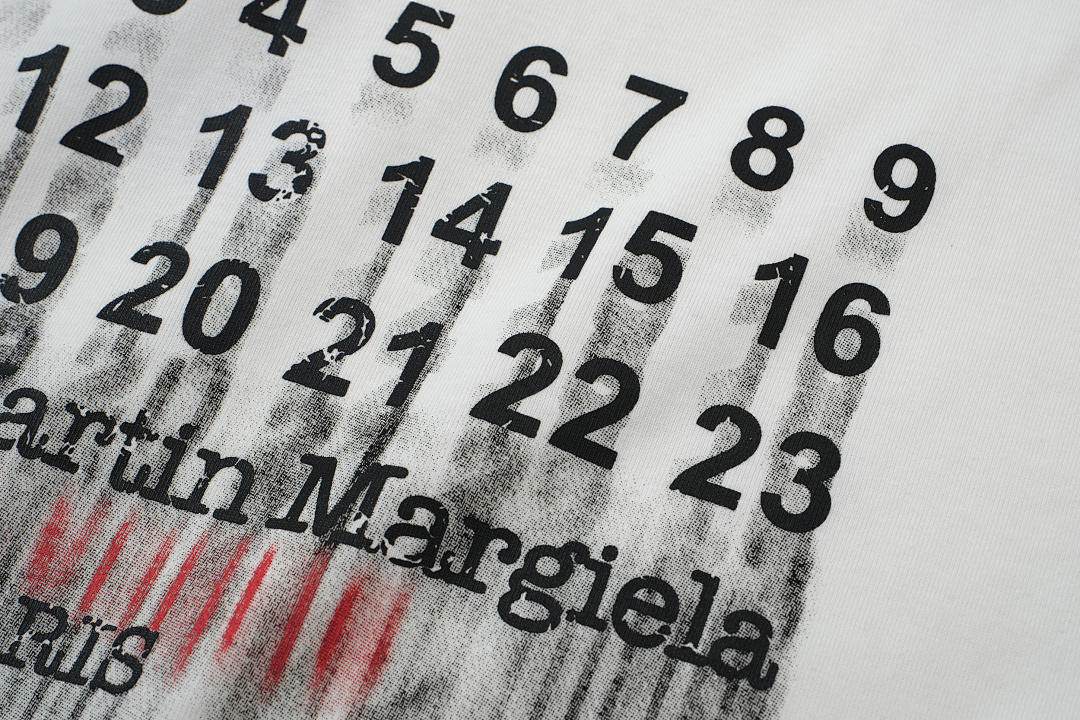 On Running 108 New Vogue × MM6 Maison Margiela LOGO Print Short Sleeve T Black White 46 48 50 52 3966# - Image 20