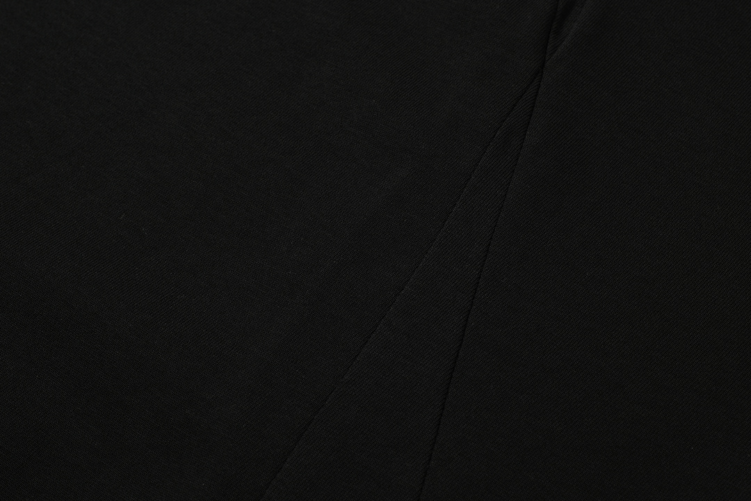 On Running 118 M6 Embroidered Short Sleeve T Black White 46 48 50 52 8087# - Image 11