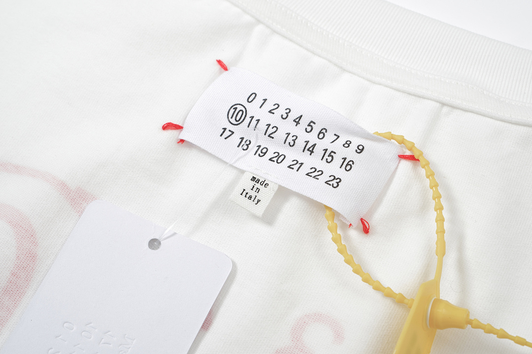 On Running 108 MM6 Maison Margiela LOGO Print T Black White 46 48 50 52 3968# - Image 32