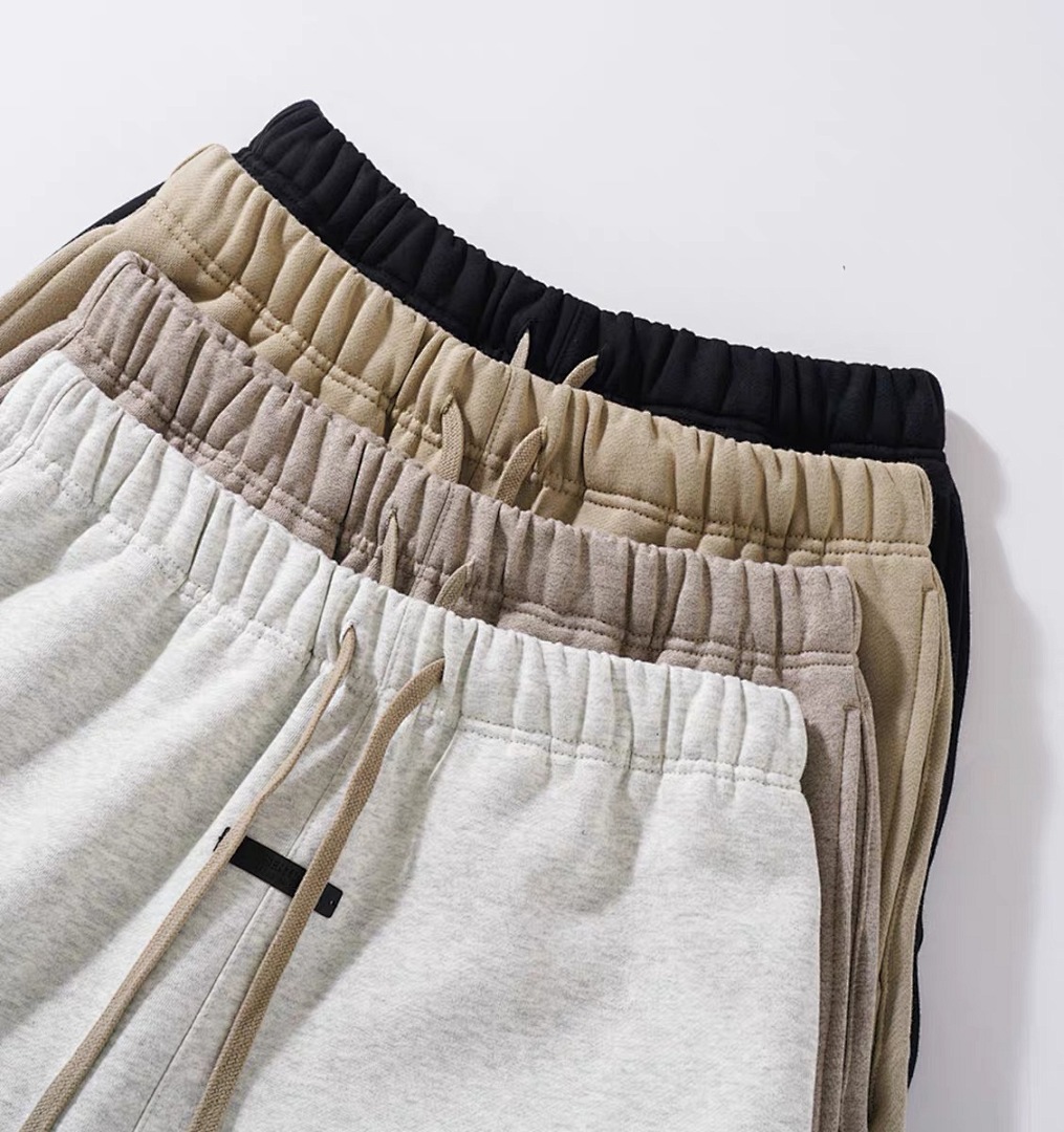 Essentials 178 Ess FALL24 HOLIDAY Fleece EssentialSweatpant Print Lace Up Velvet : Dark Mist Grey Light Black Desert Gold Brown :S-XL - Image 14