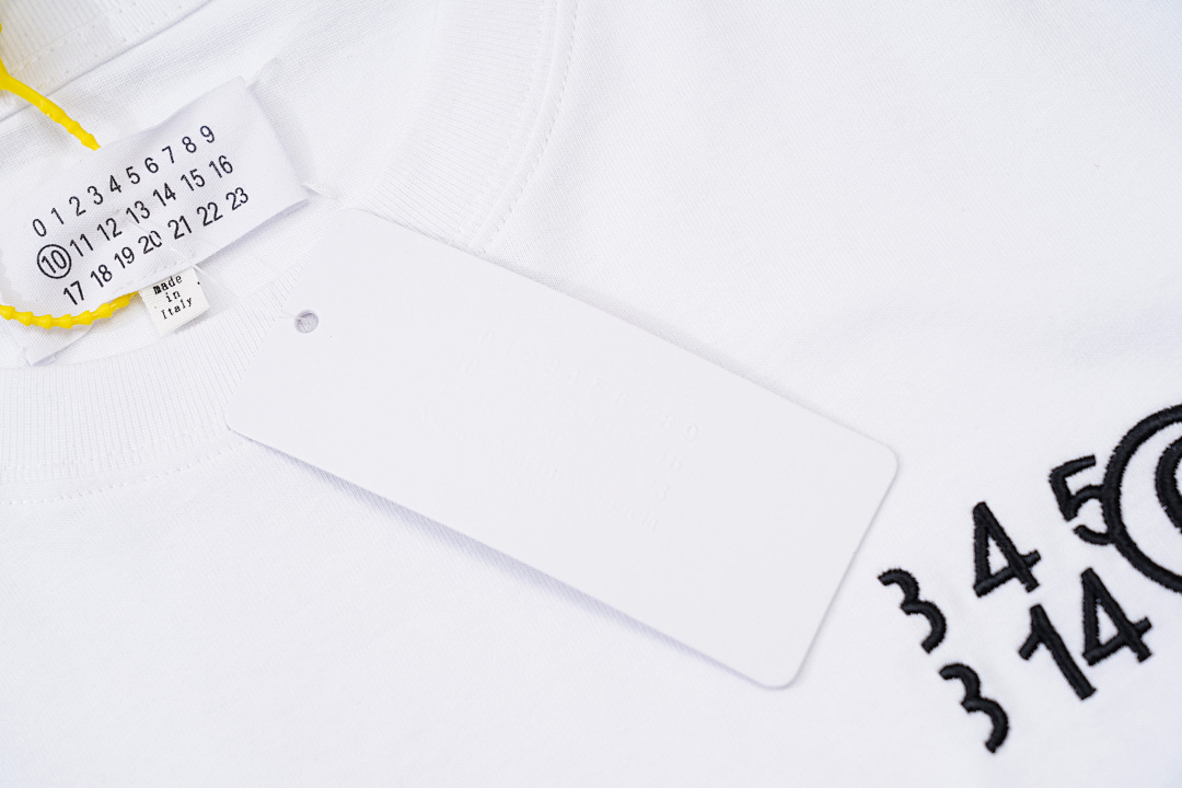 On Running 118 MM6 Maison Margiela Embroidered LOGO Label Short Sleeve T Black White 46 48 50 52 3950# - Image 24