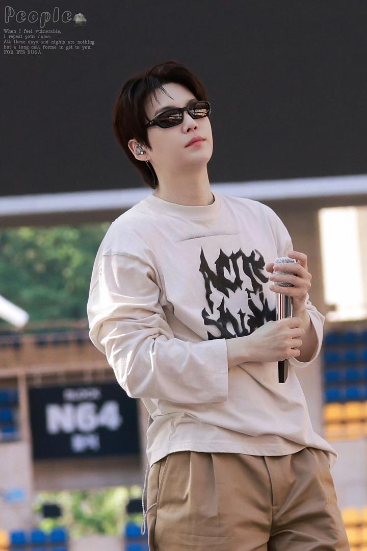 Acne Studios 158 AC Summer Gum Long Sleeve : White Black S-XL 3386 Small - Image 34