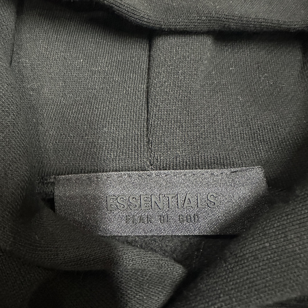 Essentials 188 Kids Ess FALL24 HOLIDAY : Dark Mist Grey Light Black Desert Gold Brown 4/5 6/7 8 10 12 14/16 - Image 8