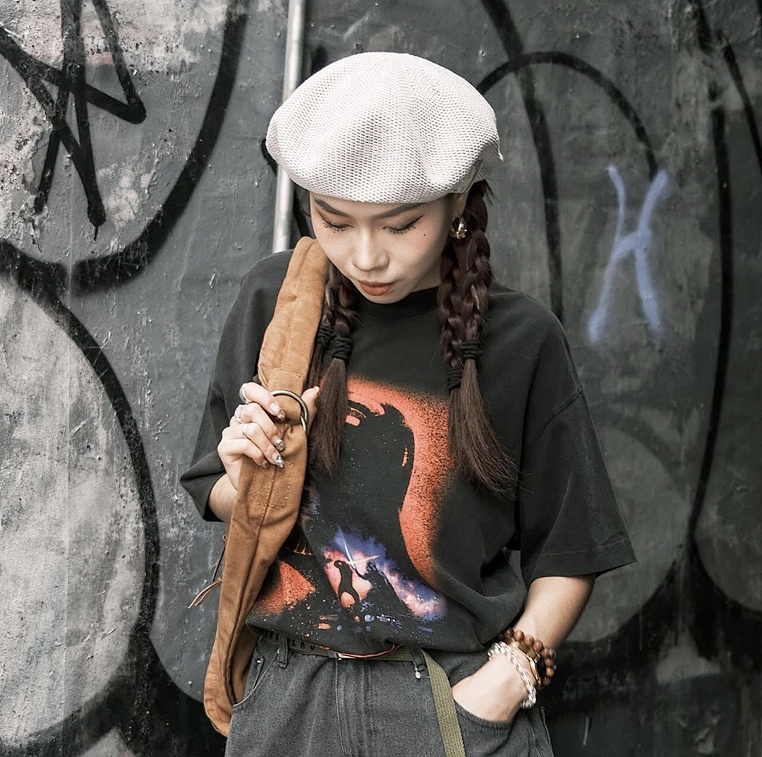 Adidas 138 Kith Star Big Short Sleeve T SIE: S M L XL : (Washed Black) - Image 25