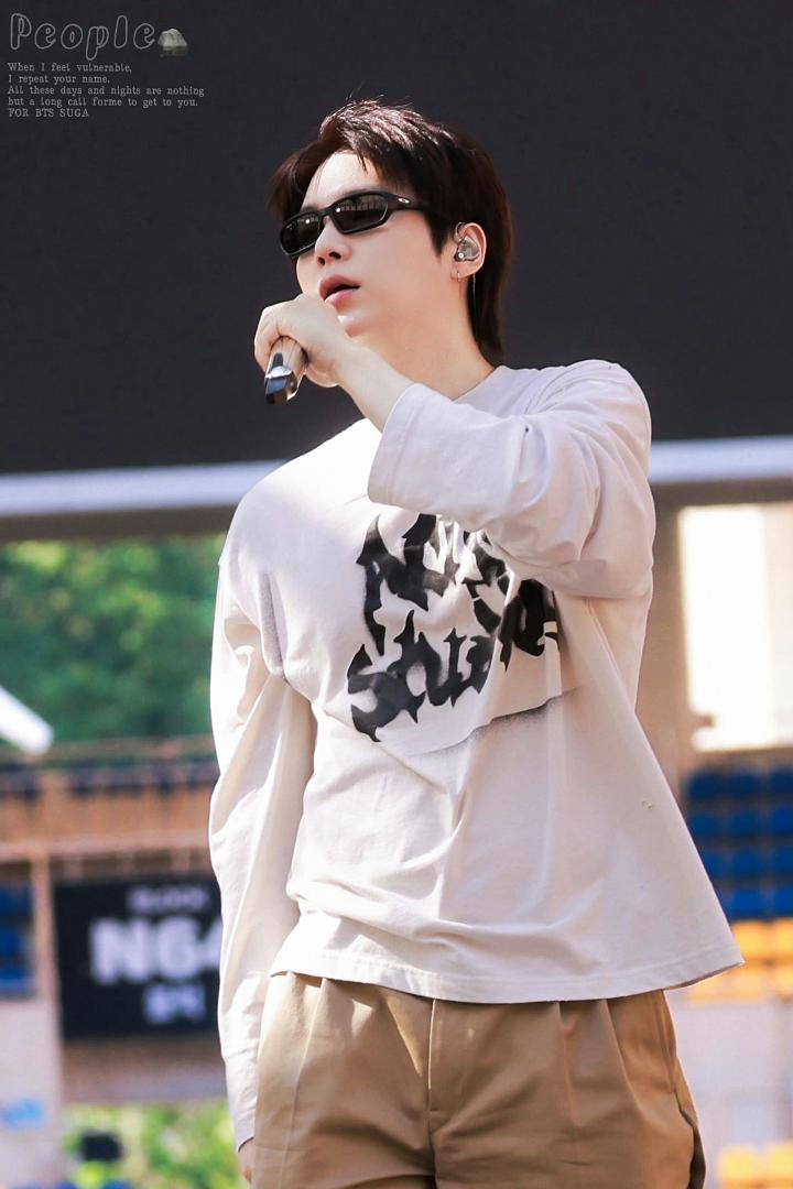 Acne Studios 158 AC Summer Gum Long Sleeve : White Black S-XL 3386 Small - Image 33