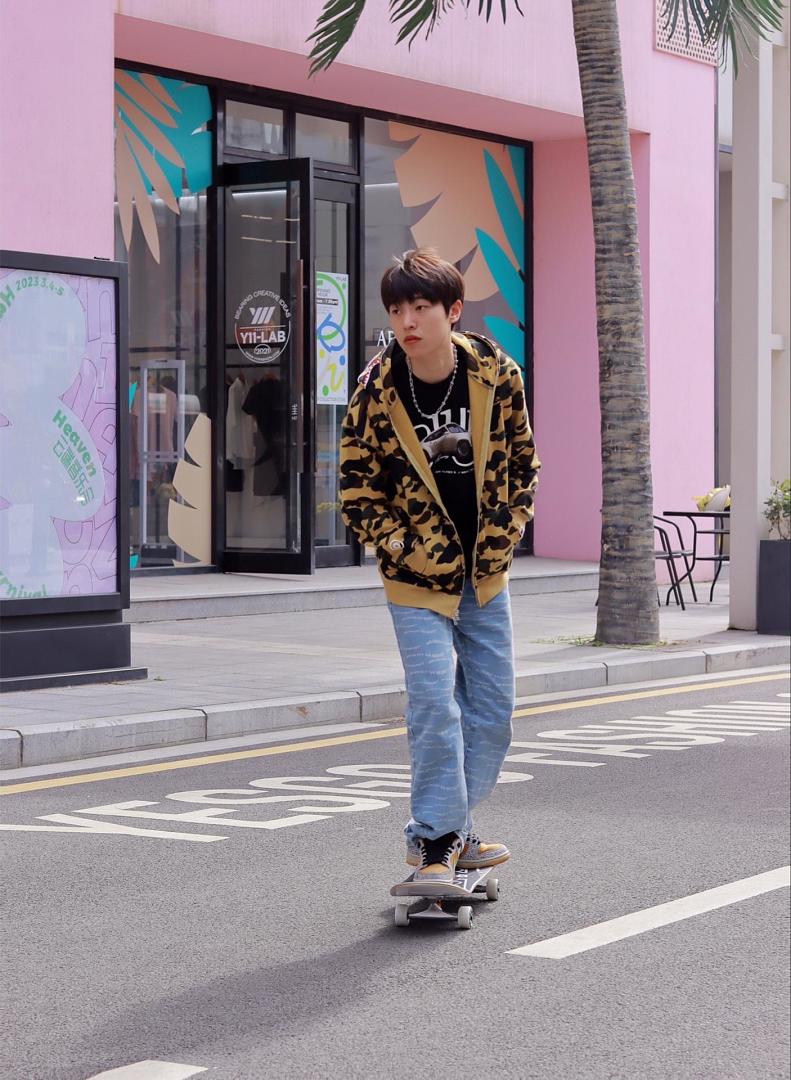 Bape 438 : Green Camo Red Yellow Purple Pink Blue Grey White Black S-XL - Image 66