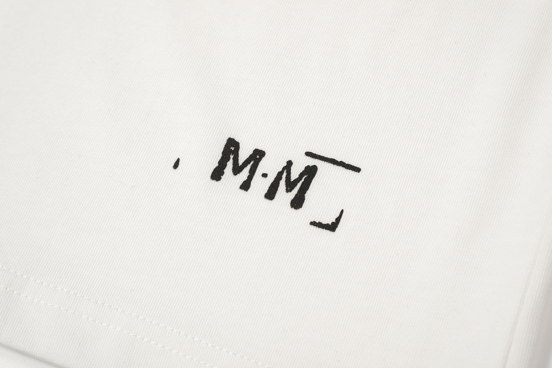On Running 118 MM Print Short Sleeve T Black White 46 48 50 52 8306# - Image 13